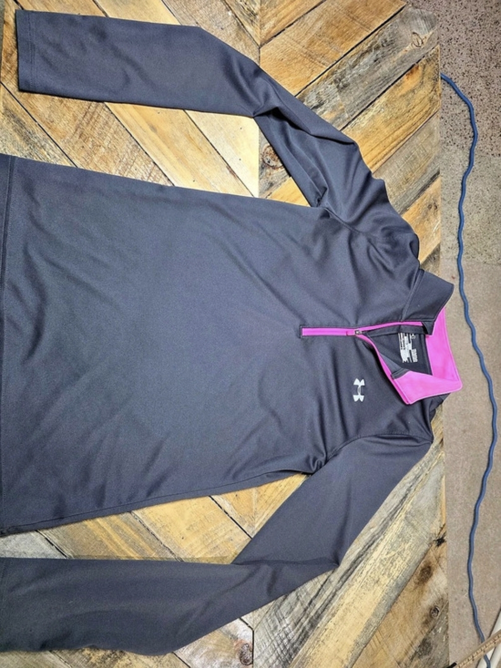 Under Armour Long Sleeve Quarter-Zip Top Gray Girls Size Large